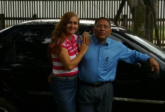 O secretário de assistência social, Valber Azevedo e a esposa Ana Amélia Azevedo. 