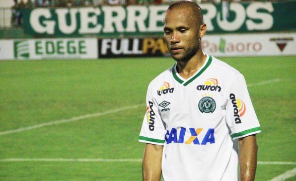 Ananias era atacante e atuava pela Chapecoense.