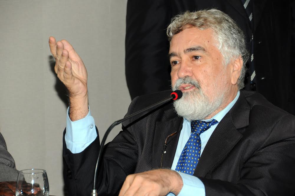 Vereador Sebastião Albuquerque (PRP) vai pedir dispensa dos interstícios para matéria ser apreciada.