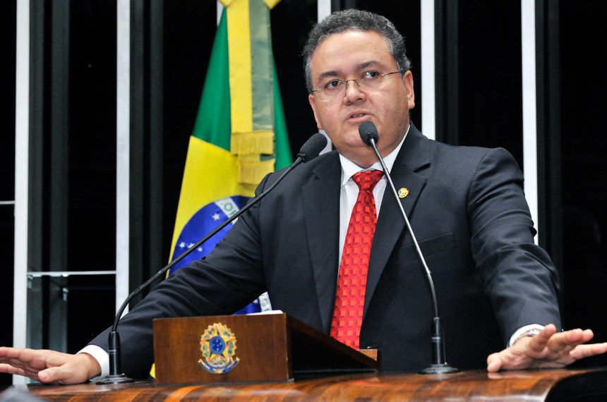 Senador Roberto Rocha (PSB)
