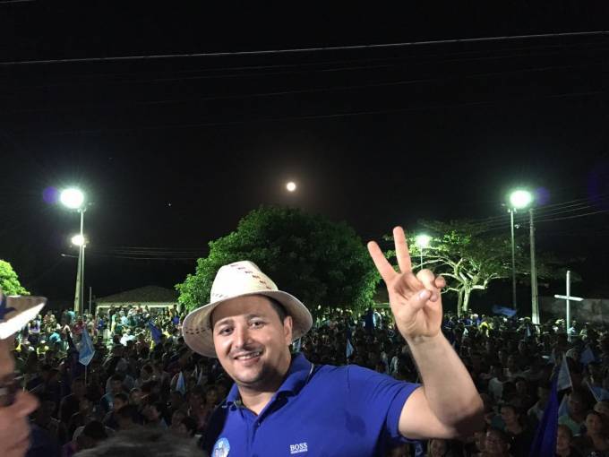 Turiaçu: Adson Manoel leva multidão as ruas do povoado Porto Santo - Blog  do Antônio Martins